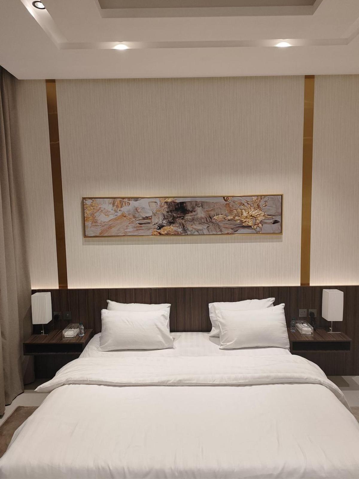 Apartment Luxury Al Yasmine 1 *