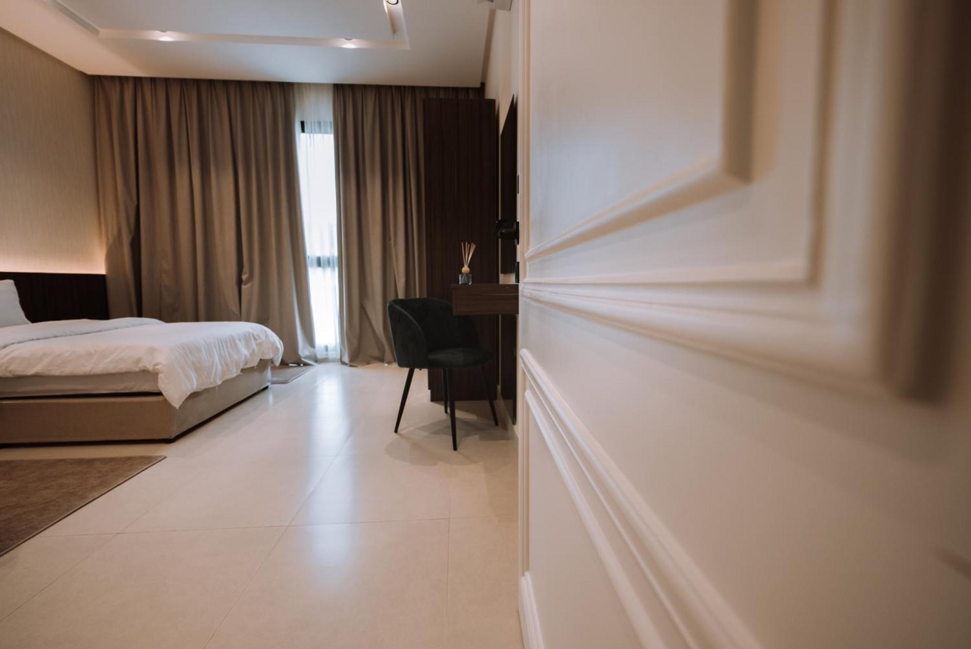 Luxury Al Yasmine 1 Riyadh